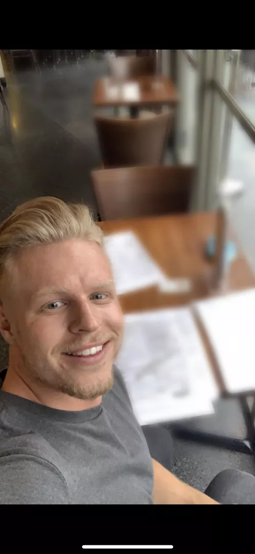 Trying to avoid selfies but 🤓 by PerfectChase69