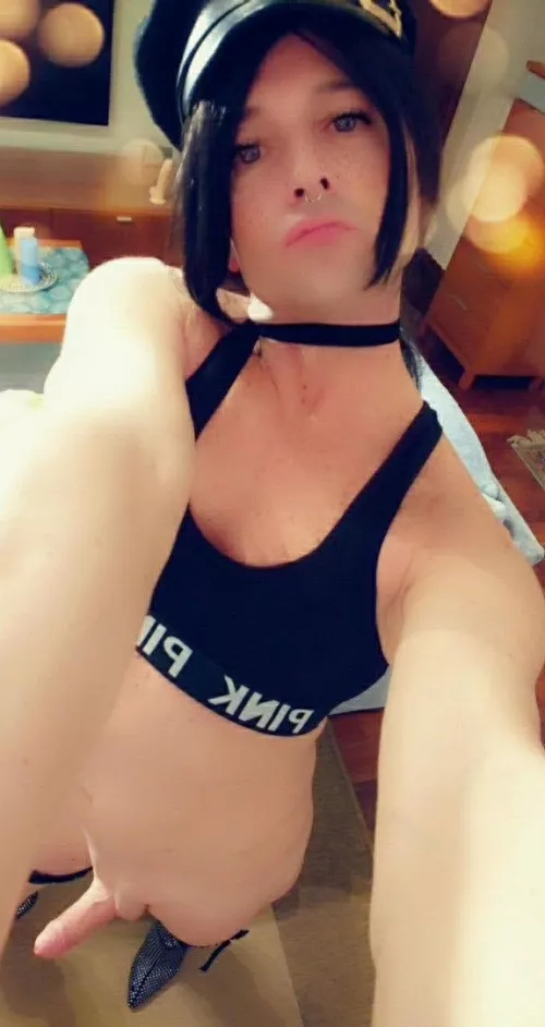 Trying to be a perfect gurl 🟢🟢 by ClaudiaMilani