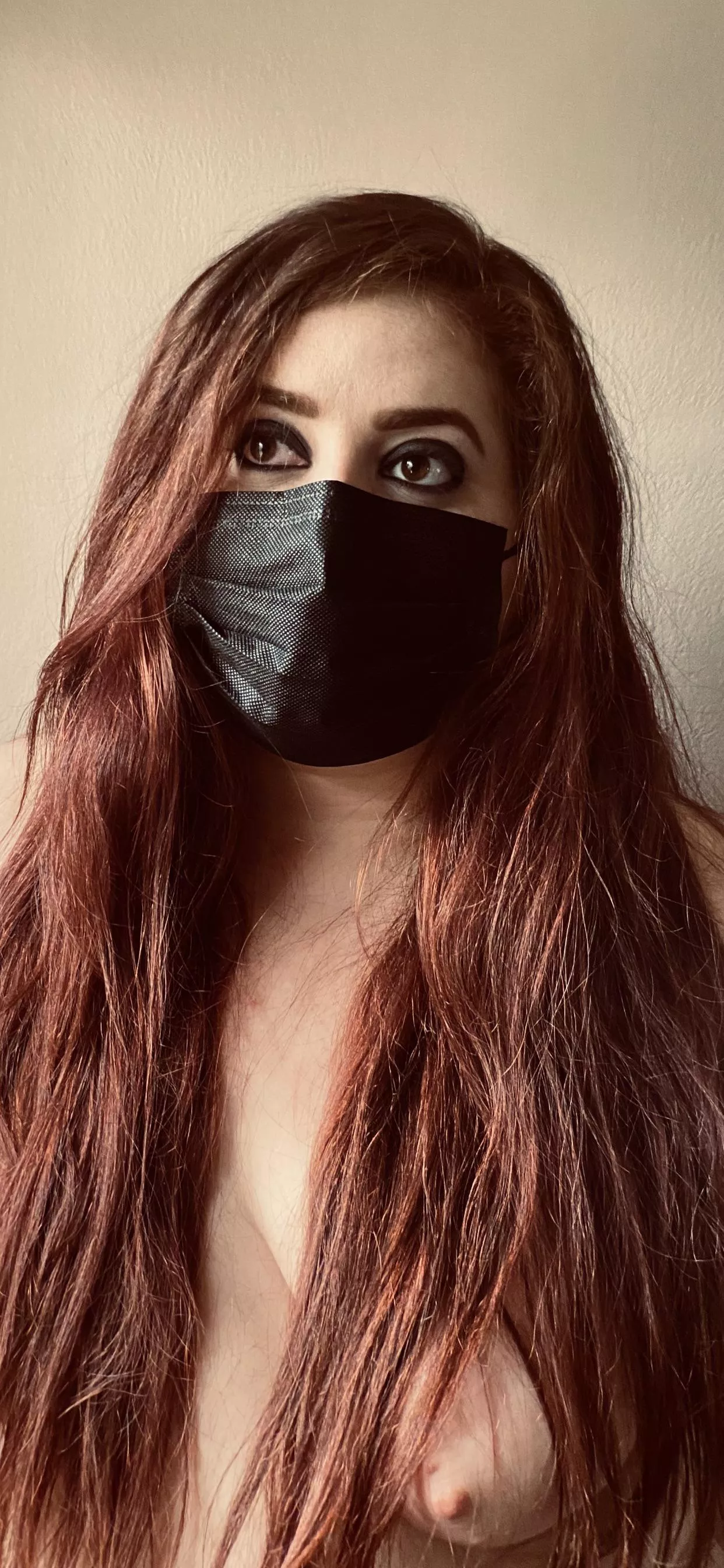 Trying to be all artsy-fartsy..... posted by Black_Magick_Luna