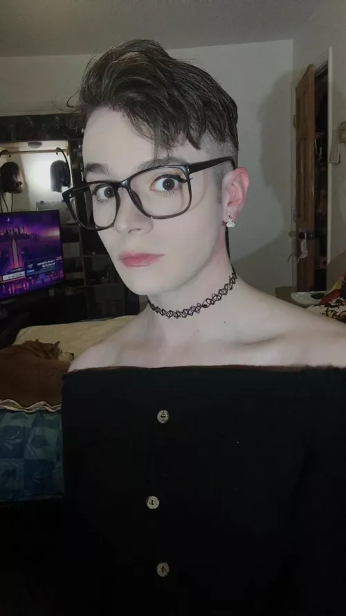 Trying to feel cute without wigs 💁🏻 by Bimbo_Hailey