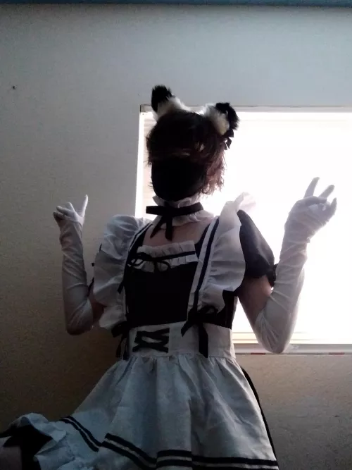 Trying to get more comfy being fem for longer! by roguebananas1217