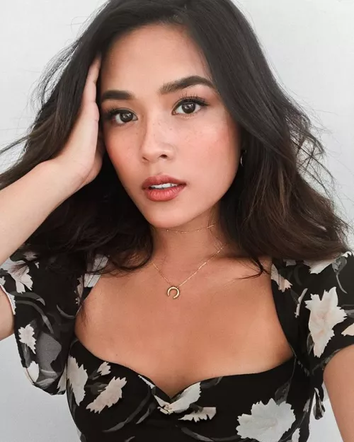 Tsutsumi Hoang by lhwchamp