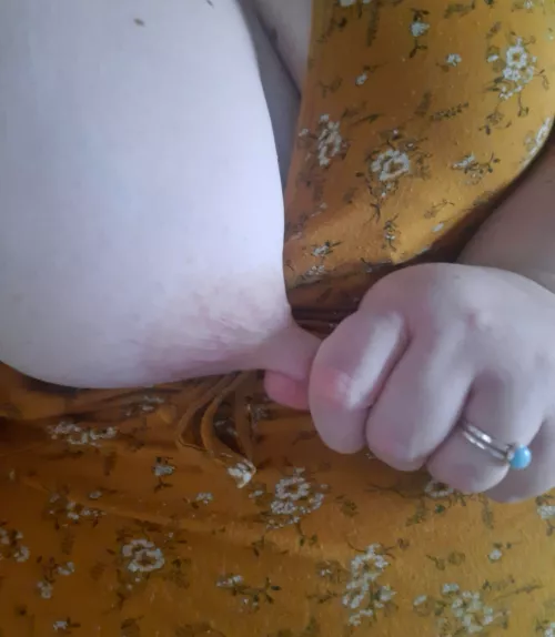 Tugging??? by deceivepallograph