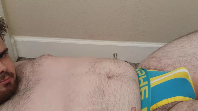 Tummy blue by Dracknir