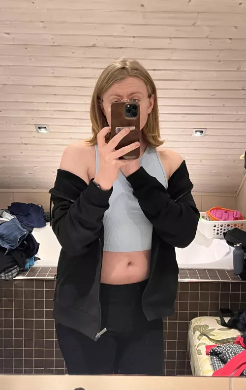 Tummy Tuesday by MeMePotatoBoy