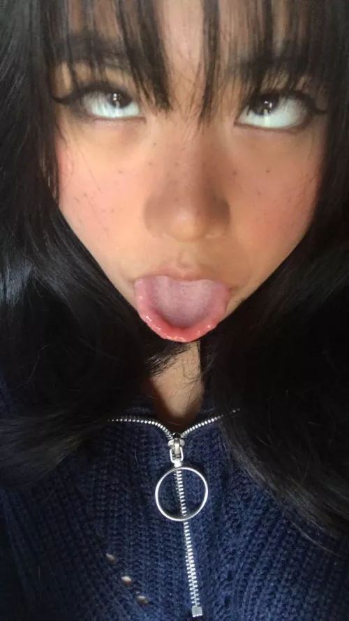 turn my throat into a daycare by saint-esque