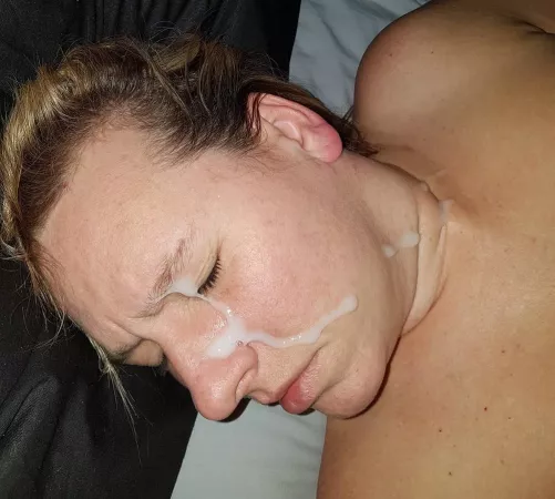 Turn the other cheek by timjongthrill