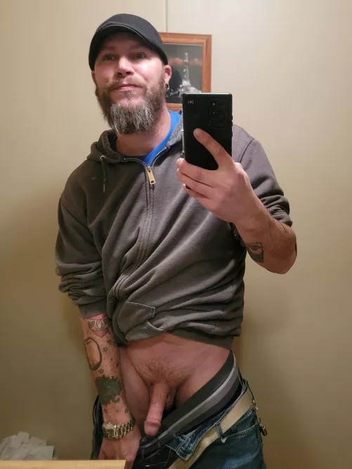 Turned 42 today by str8shave