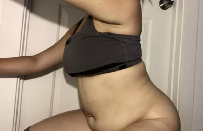 Turned on how my gut rests on my thighs now 😩🐷🐷🐷 by azn_mami