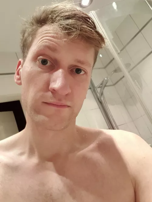 Turning 35 today ☺ by boringthing