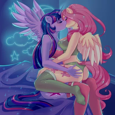 Twilight and Fluttershy by Ativa32