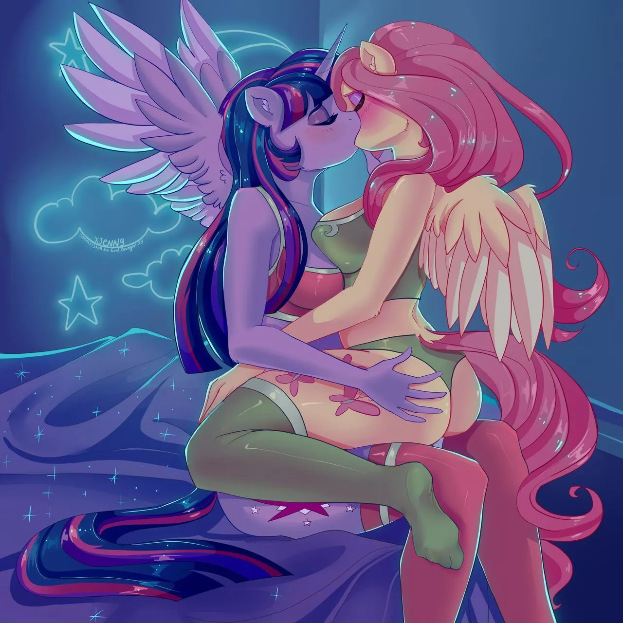 Twilight and Fluttershy posted by Ativa32