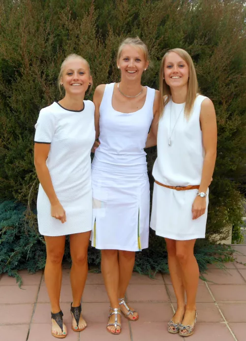 Twin sandwich for white party by Ebsouth
