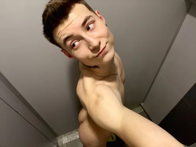 Twink ass from the gym shower 😍 by sweet_twink_boy