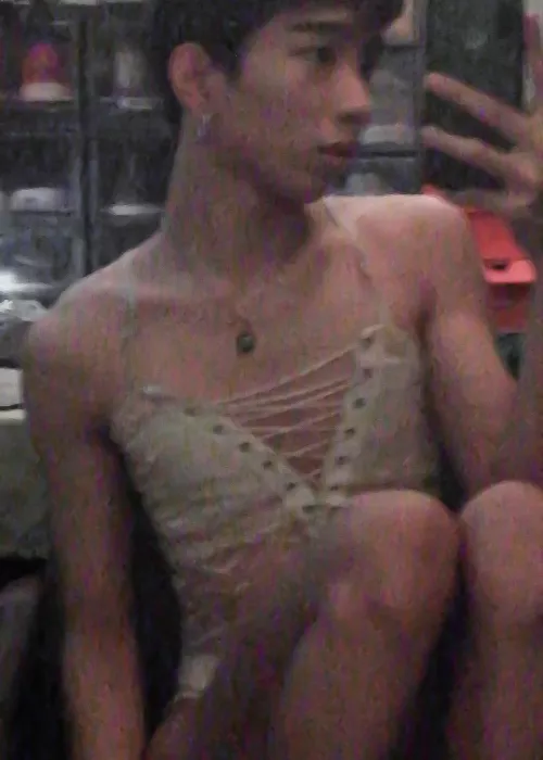 twt @theydefdivine by bxmba_bitch