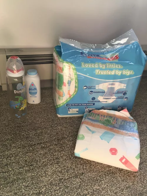 Tykable’s packaging never fails to make me feel like a baby! by DiaperedDanny