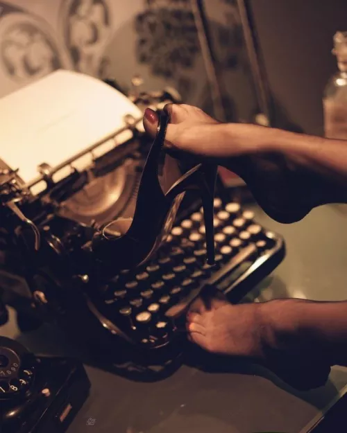 Typewriter by Reasonable-Prior9800