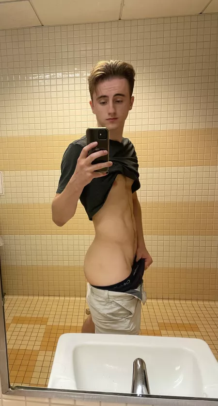 U guys wanna see more? by boredjuju