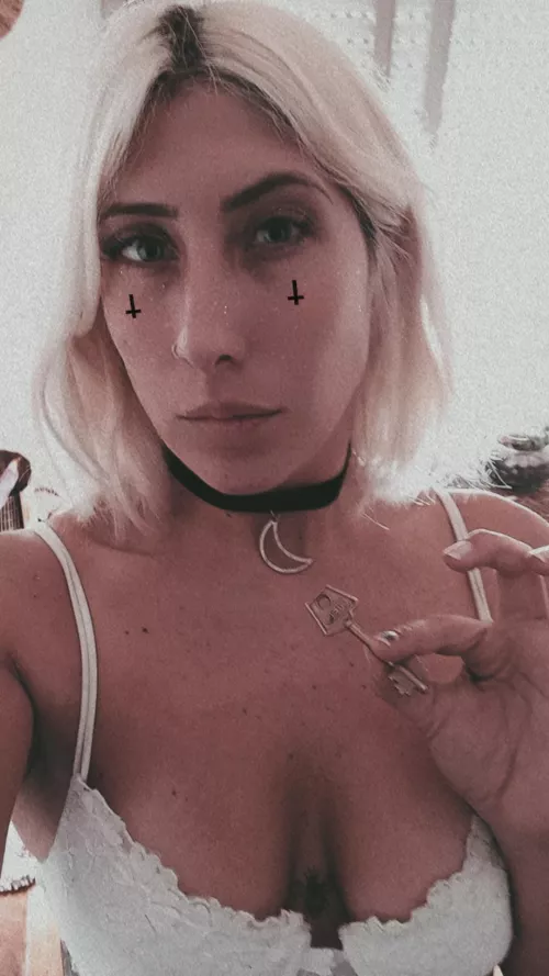 U will be buried with the cage I have the key to 😈 by wildbeautygirl