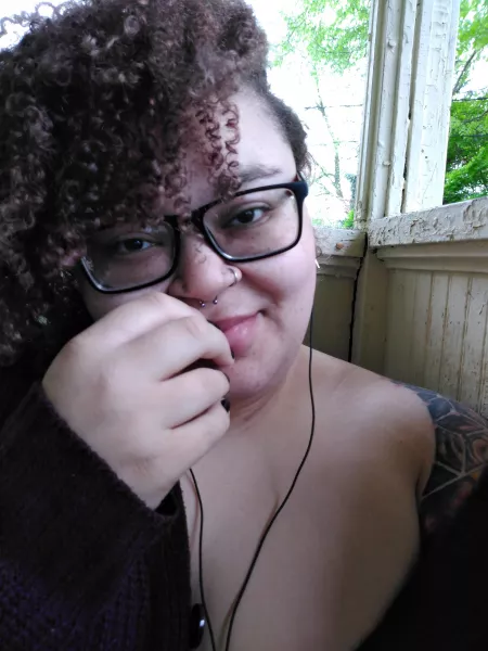 Ugh, I miss spring. There's nothing quite like sitting on the porch in nothing, but a cardigan. by Ghstgrl6669