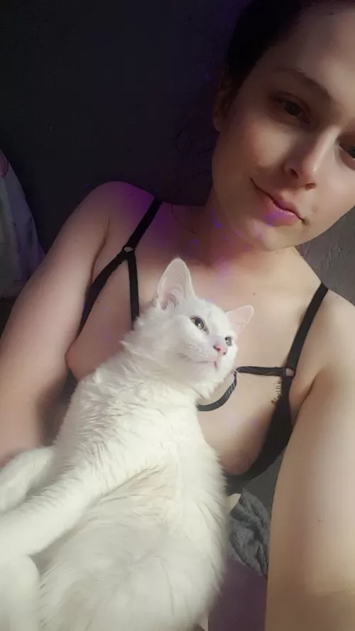 uh idk heres my kitty and my titties by Kettykettymeow