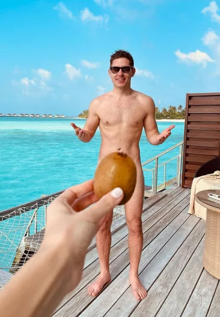 Ukrainian TV host Volodymyr Ostapchuk posted by MarsNirgal