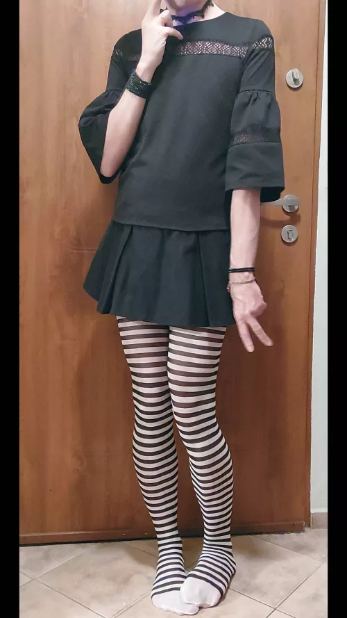 Ummm can someone hug me today? 😌👉👈 by 4gorillaz