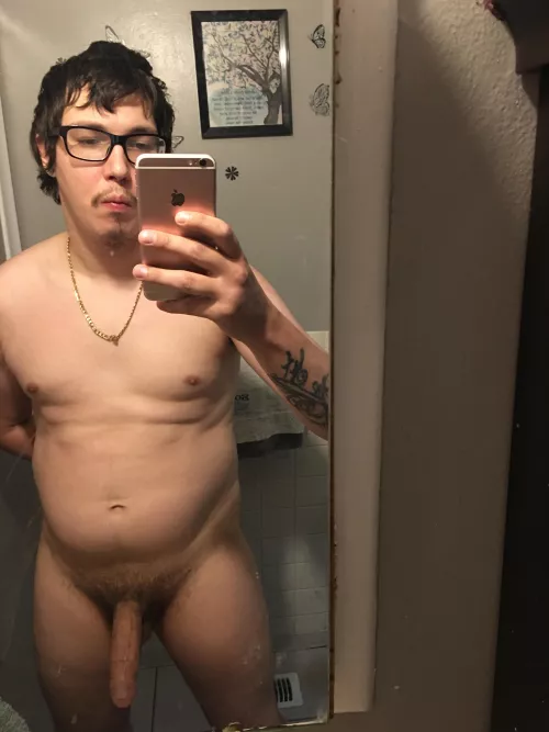 Uncut mondays by Ronniemexico905