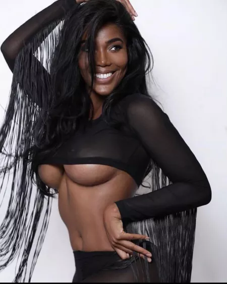 Underboob by funfire