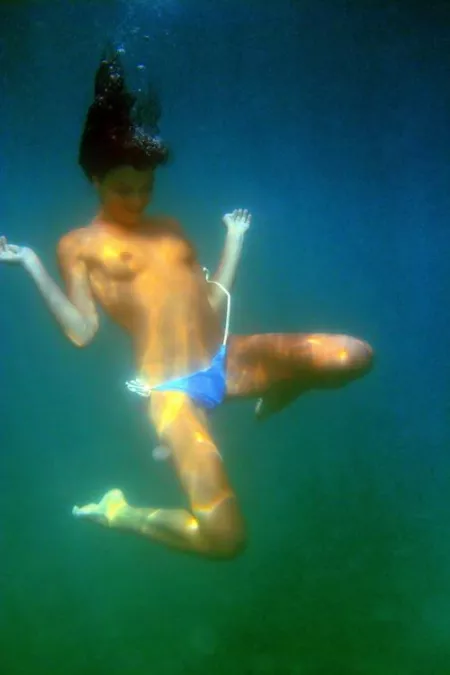 Underwater by Cunt_l_Puncher