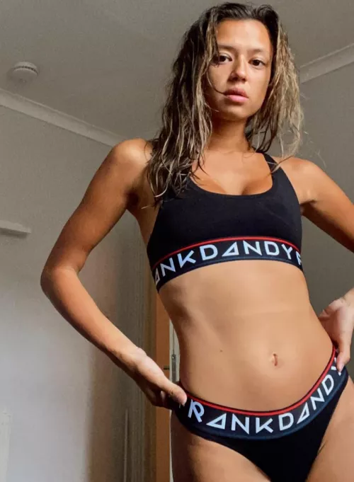 Underwear set and wet hair by wanker436