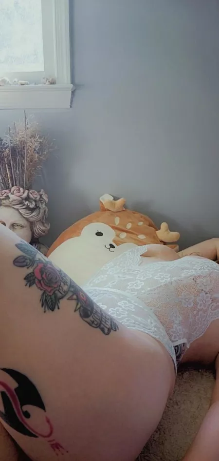 Undo the snaps for a little surprise 🥺 by zelda_in_this_b