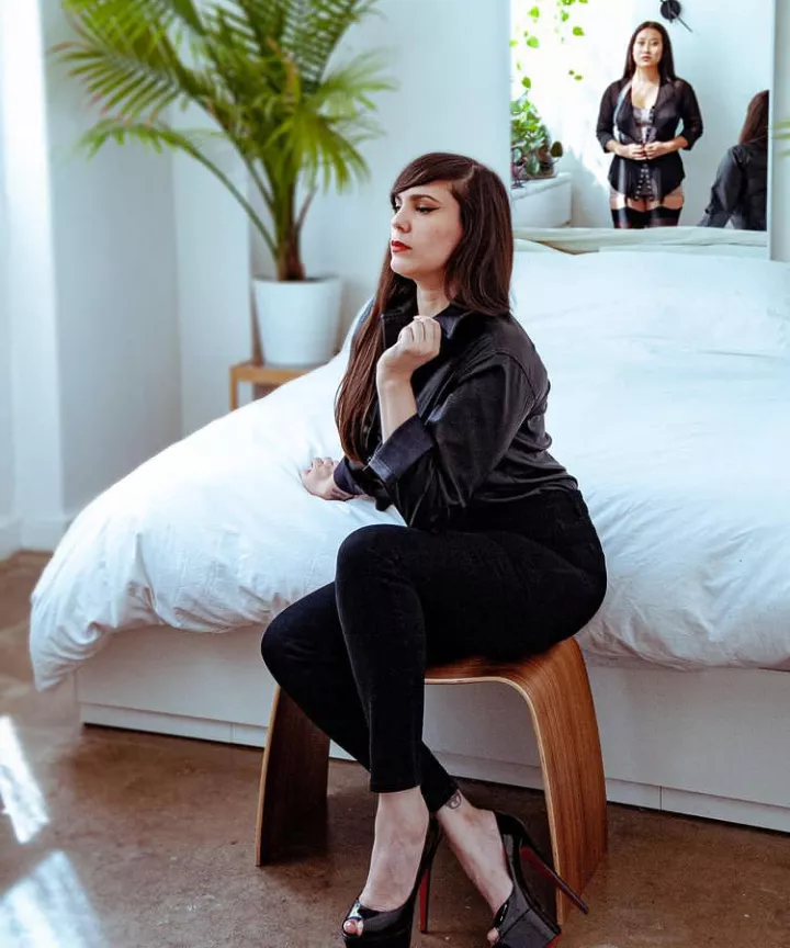 Undress for me💕💕 posted by Mistressserah4867