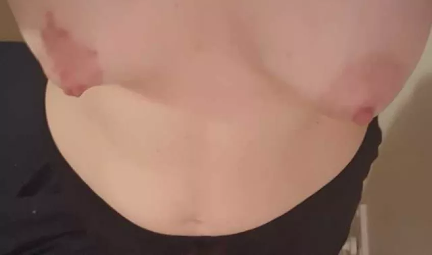 Uneven love? [25, 120, 5'6] by Worried-Yesterday