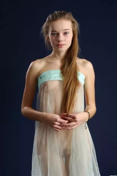 Unknown model by barrowed_heart