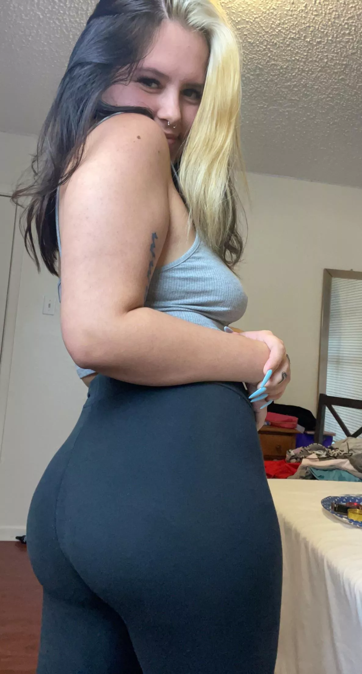 up close and lovin it😝 posted by heyimsugarylove