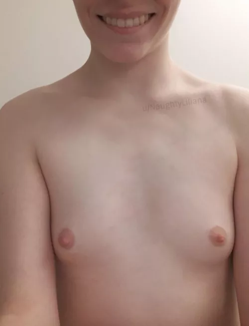 Up close and personal this morning ☺️ by NaughtyLiliana