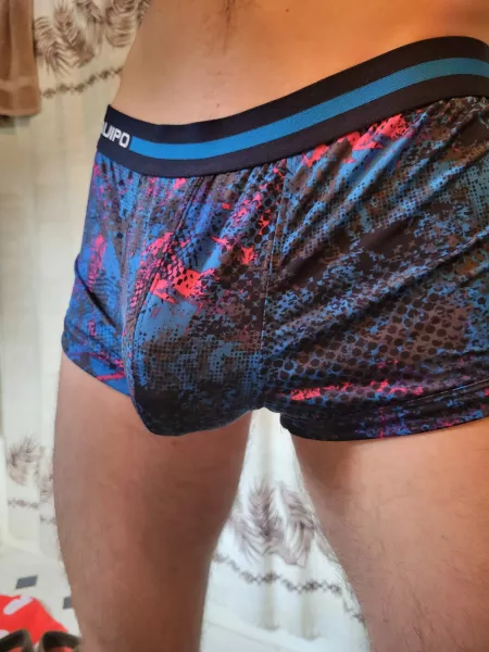 Up close & personal by Zoom158