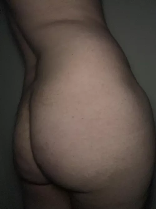 Up late with nothing to do by nsacc69420