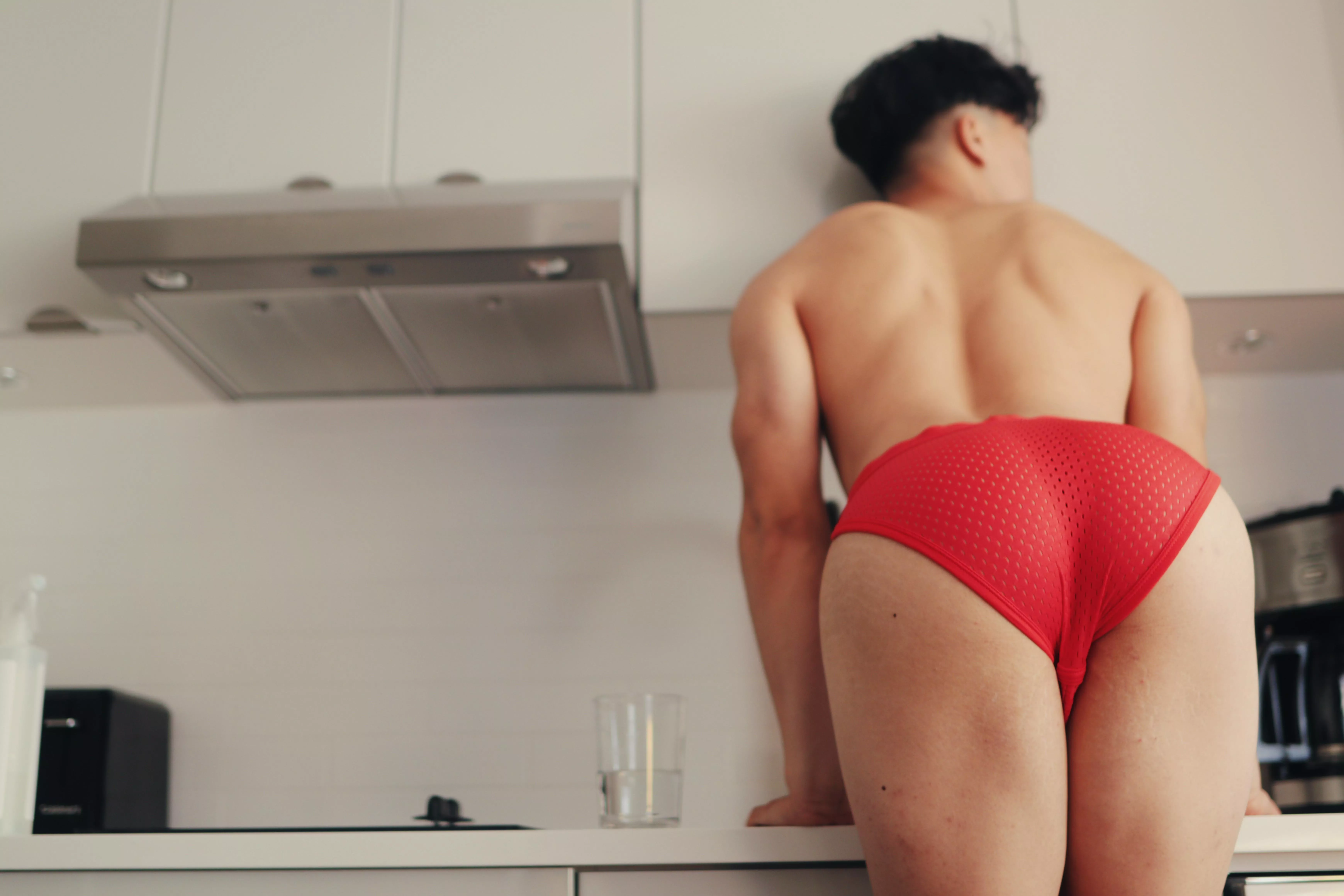 Up on the countertop 😜 posted by NikesXenons