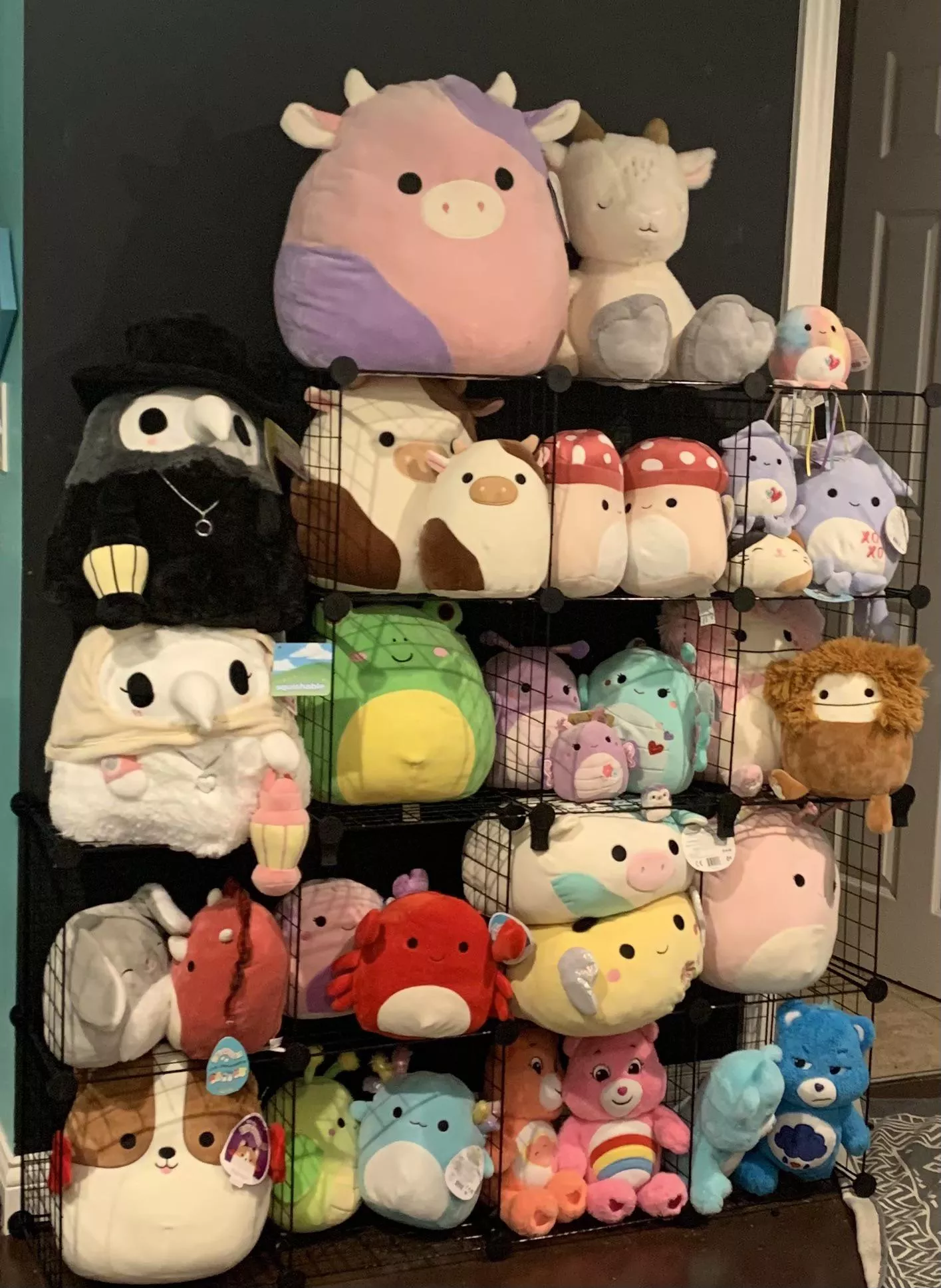 updated stuffies 💗 posted by bigtittiesbitch123