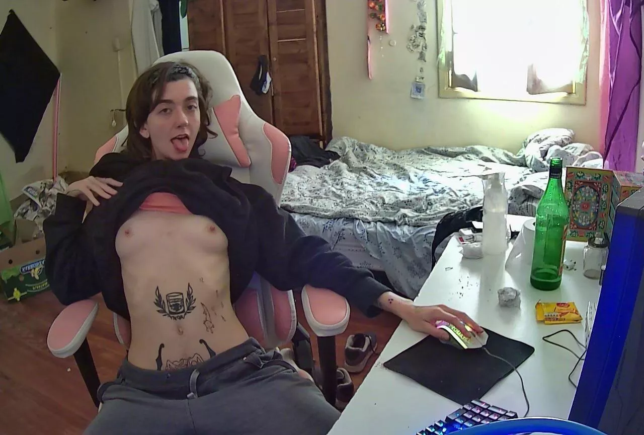 Ups posted by indieonline