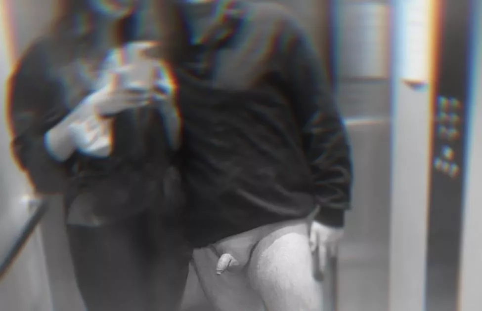 Upvote if you agree that this is a pretty poor penis right??? Leave a honest comment with your thoughts on what you think about what we have to try work with when having sex together??? ... if you can even call it sex to be fair 🤨🧐🤔💭 / DM als posted by j1927rj1927r