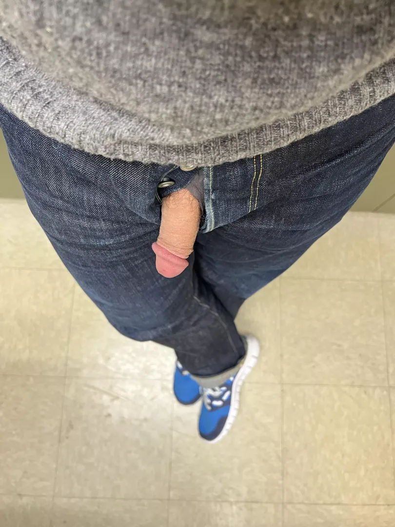 Upvote if you want to meet me in office break room and make this softie hard. 😈 posted by [deleted]