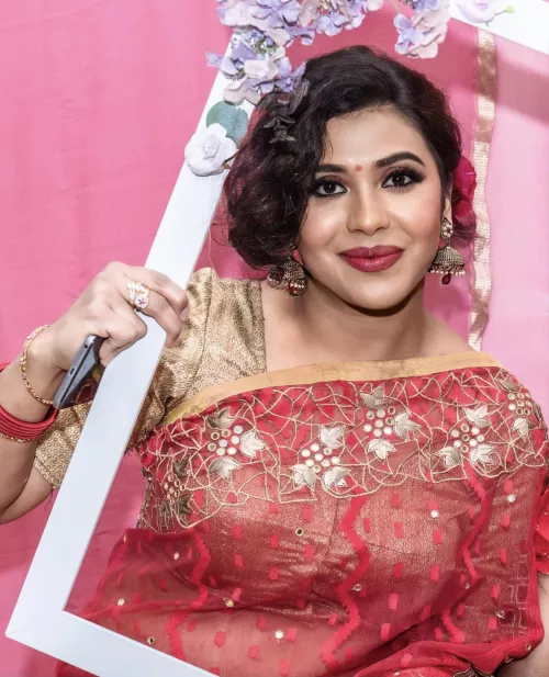 Upvote if you want to see her deepthroat vids by liondensw