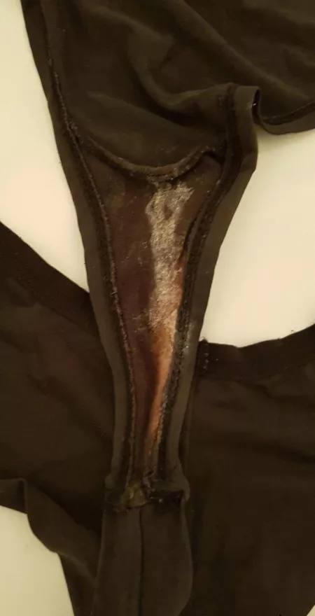 Upvote if you’d lick these clean 👆 by pirateship-1