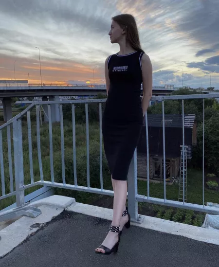 Upvote if you’d love to serve Me❤️ 🔥 by stellamil213