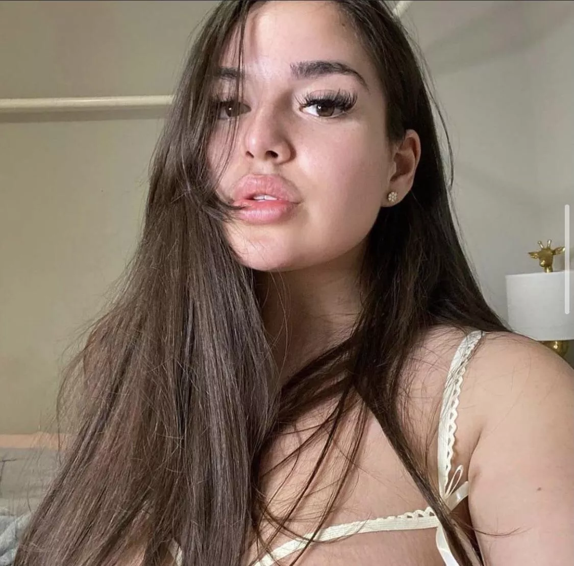 Upvote me if you wanna get tasks❤️❣️ posted by mistresrlara001