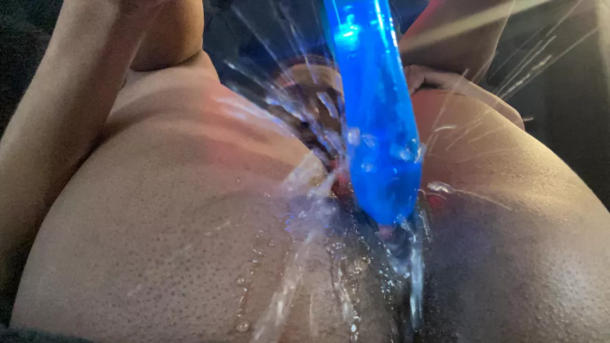 Upvote to taste my sweet juices 💦 by Misskokokitti