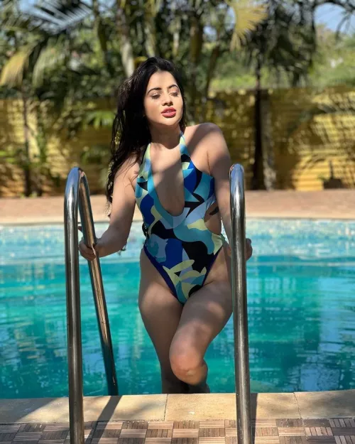 Urfi javed by GOR098